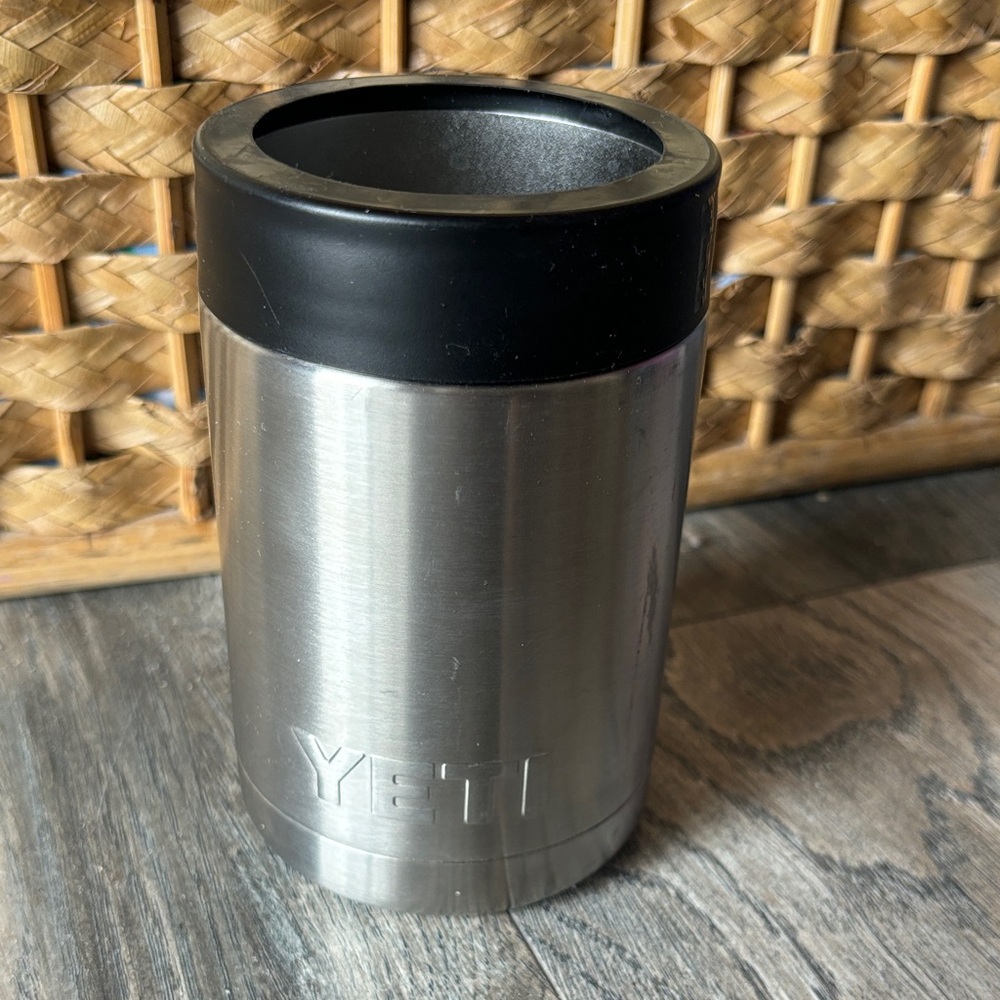 Yeti Stainless Steel Can Cooler with Subtle Red Accent